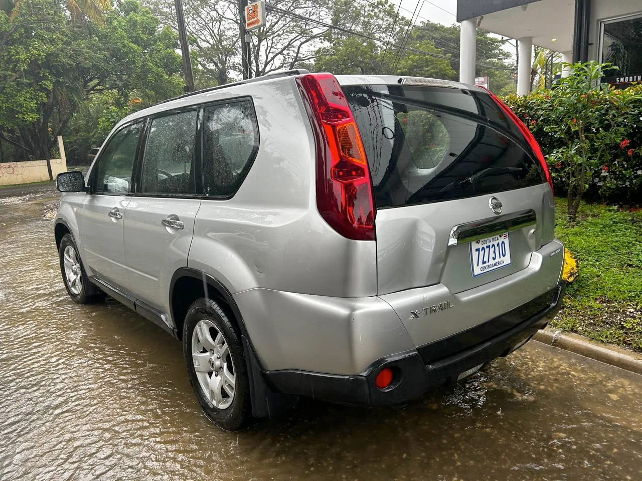 2008 Nissan X-Trail rental vehicle