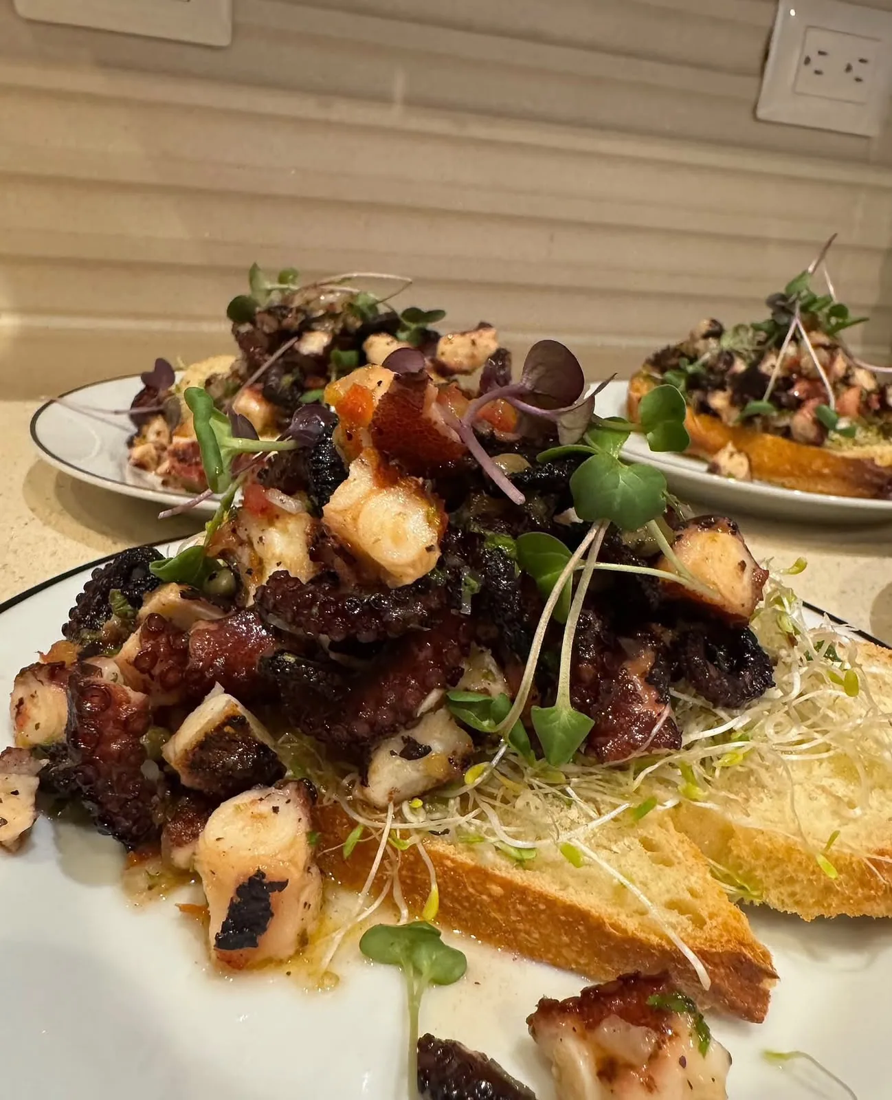 Private chef dining photograph 5