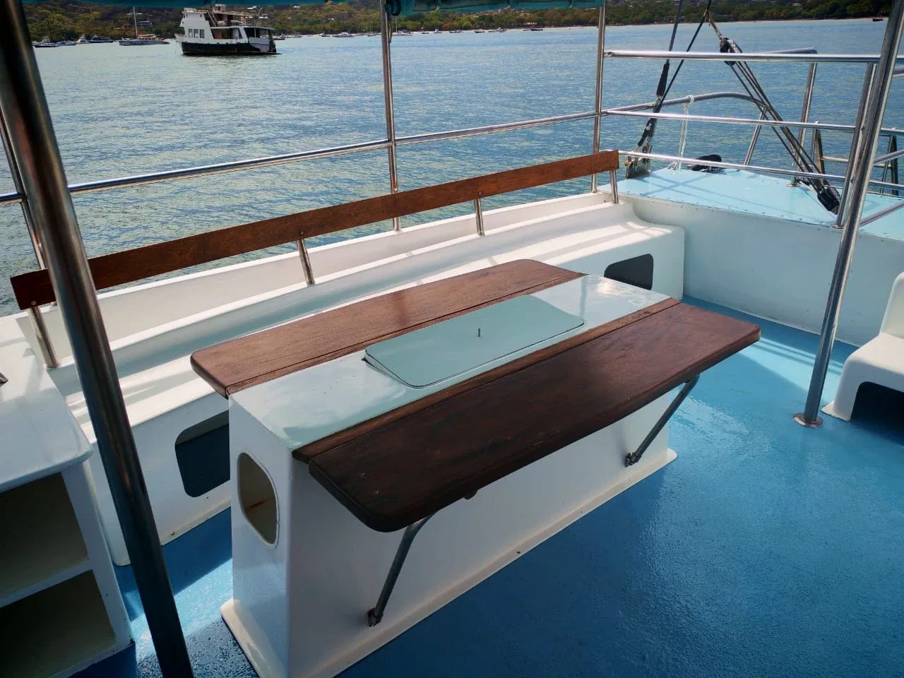 Large-capacity private catamaran in Guanacaste — photo 6